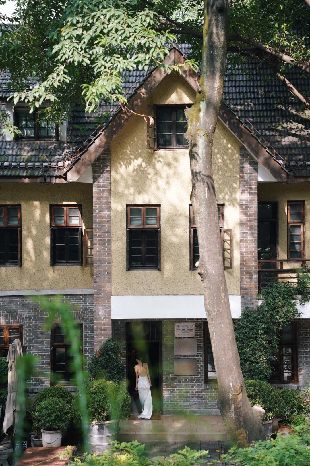 Cultural Roots & Urban Pulse — Chongqing (9)