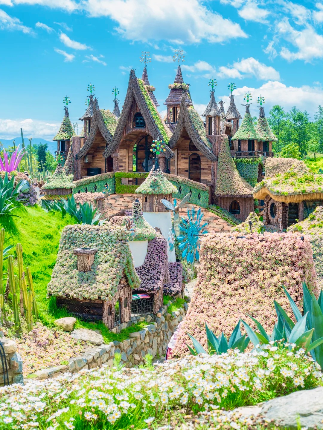 Dali Family Fairytale