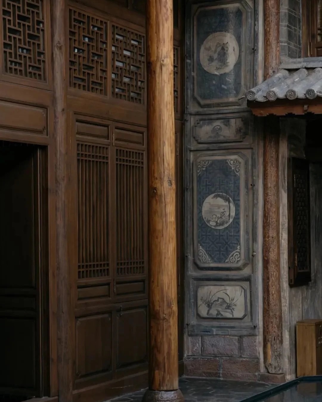 Restored Bai merchant courtyard at Yunxi Heritage in Weishan old town