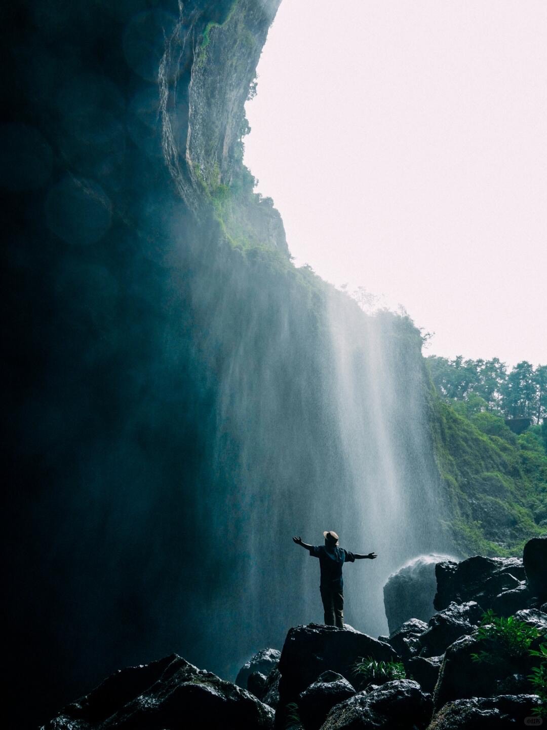 The Colossus on the River — Leshan (7)