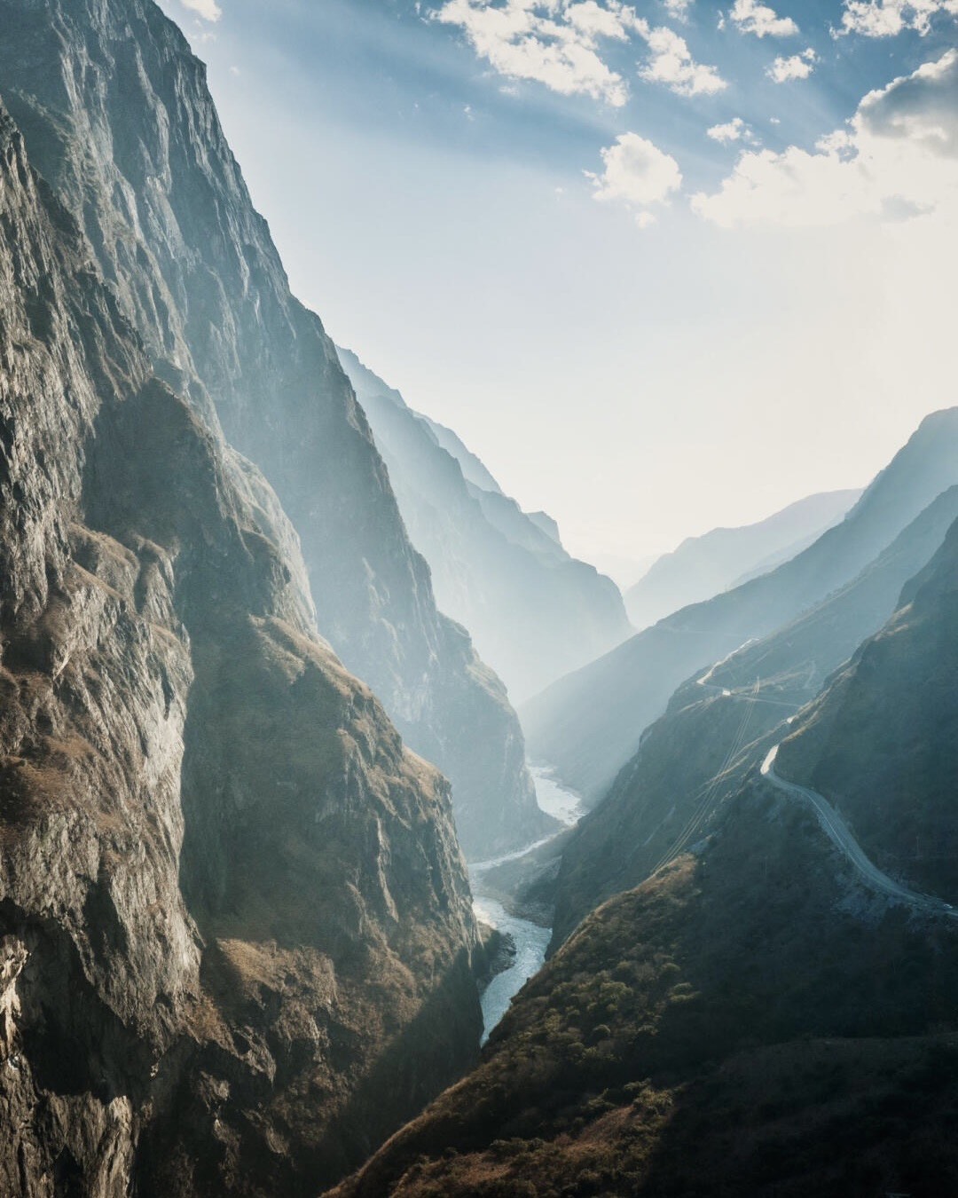 Tiger Leaping Gorge Trek — Shangri-La (7)
