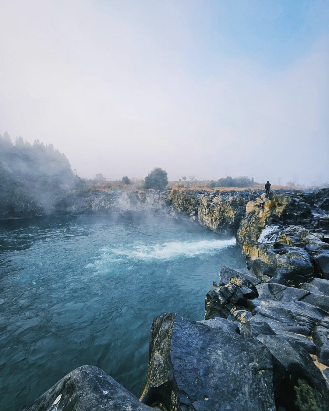 Arrive & Rehai Hot Spring — Tengchong (1)