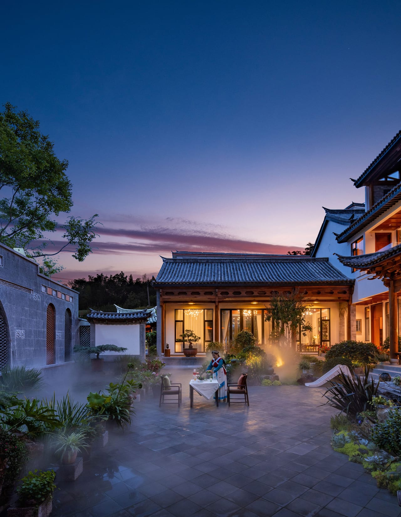 He Ting · Awamei — Lijiang · beside the Old Town (boutique stay)
