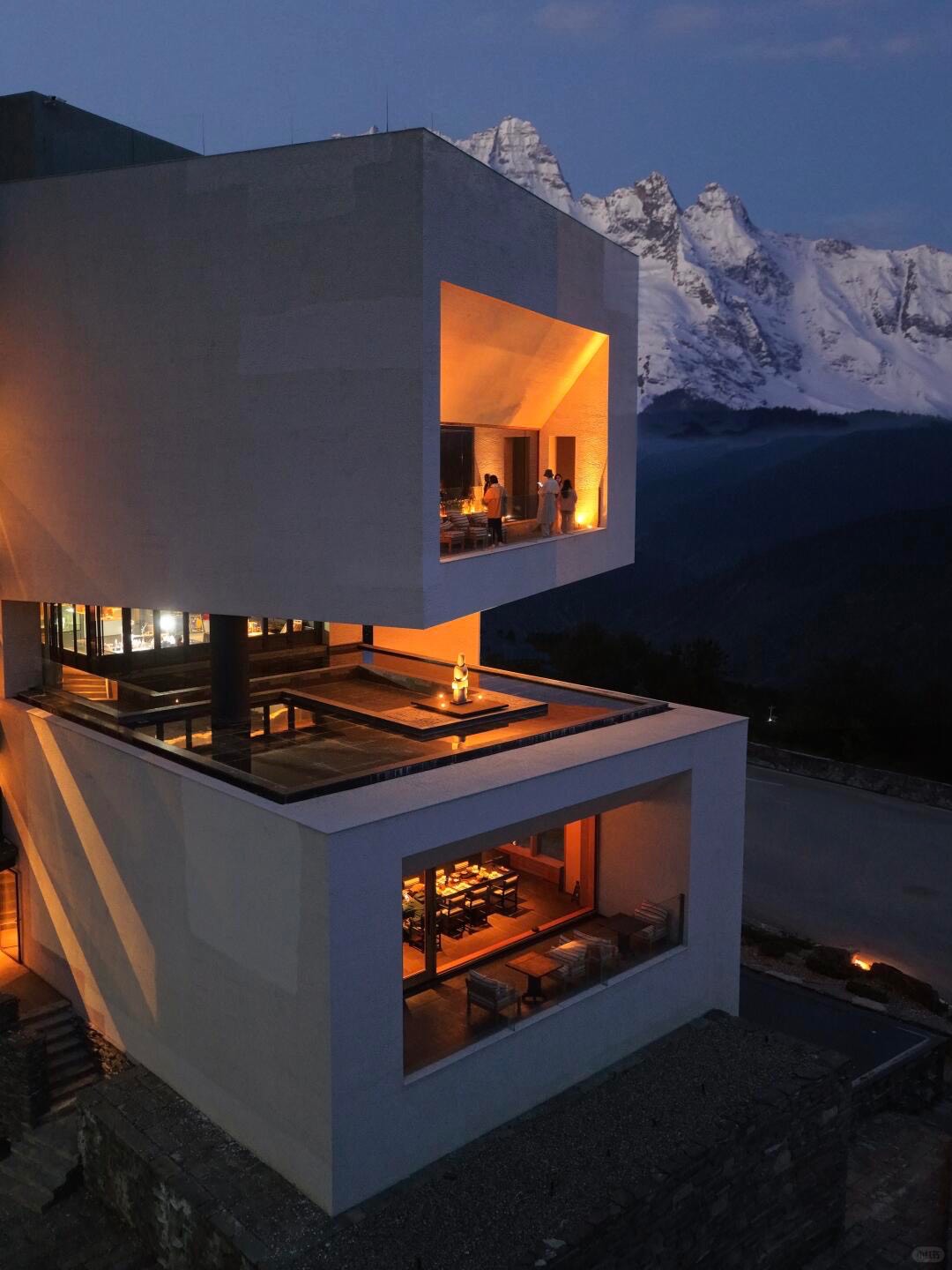 Poodom Meili — Shangri-La — Shangri-La (7)