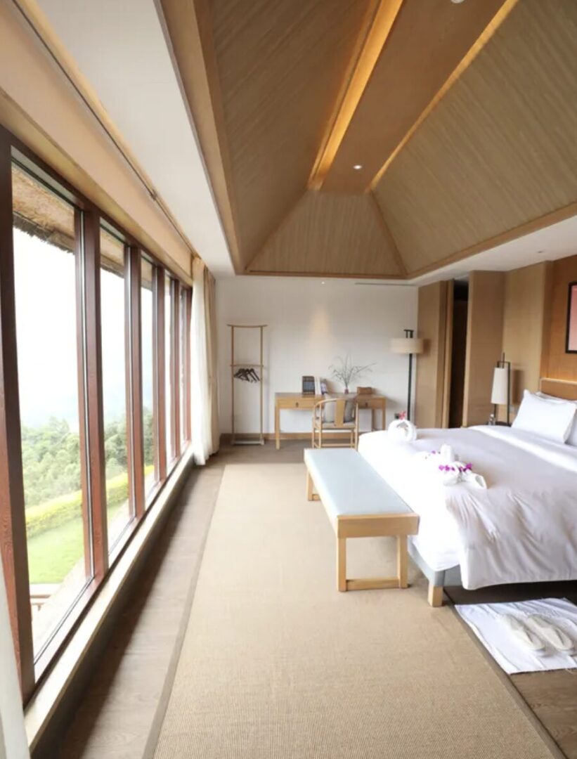 Oness Resort — king room with floor-to-ceiling valley views