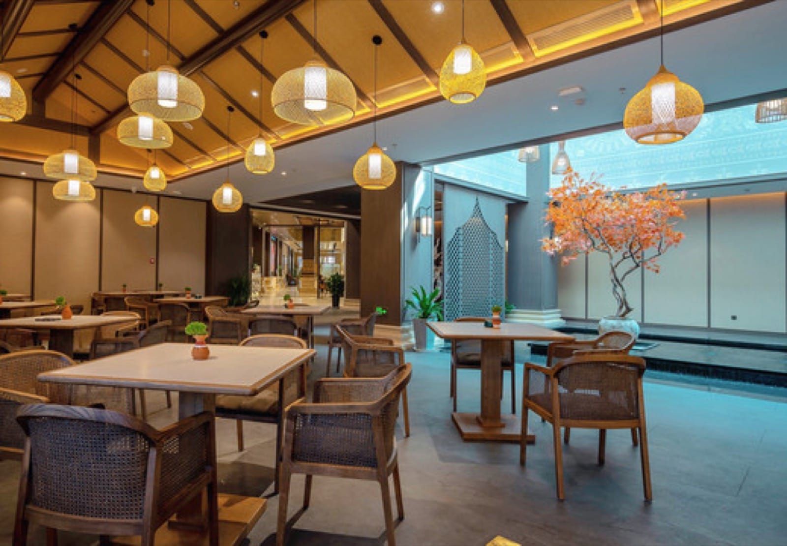 Fanshi Hotel — courtyard gardens